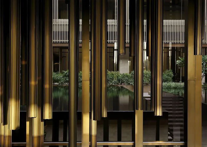 Roseate House New Delhi Hotel